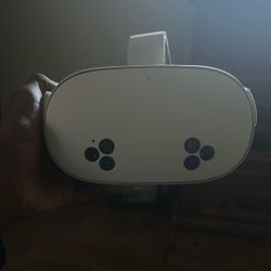 META QUEST 3S ONLY 150$