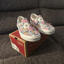 Floral design vans