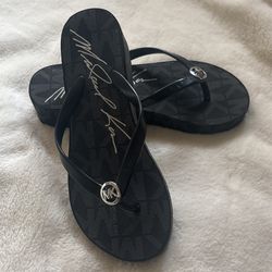 MK sandals
