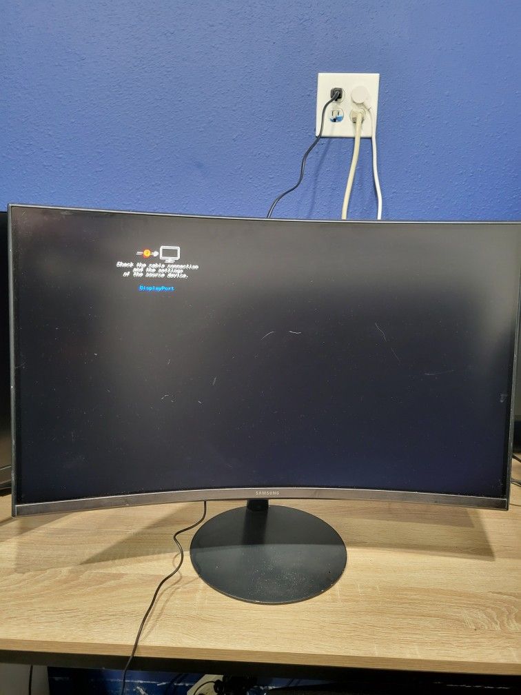 27 Inch Curved Samsung Monitor With Audio