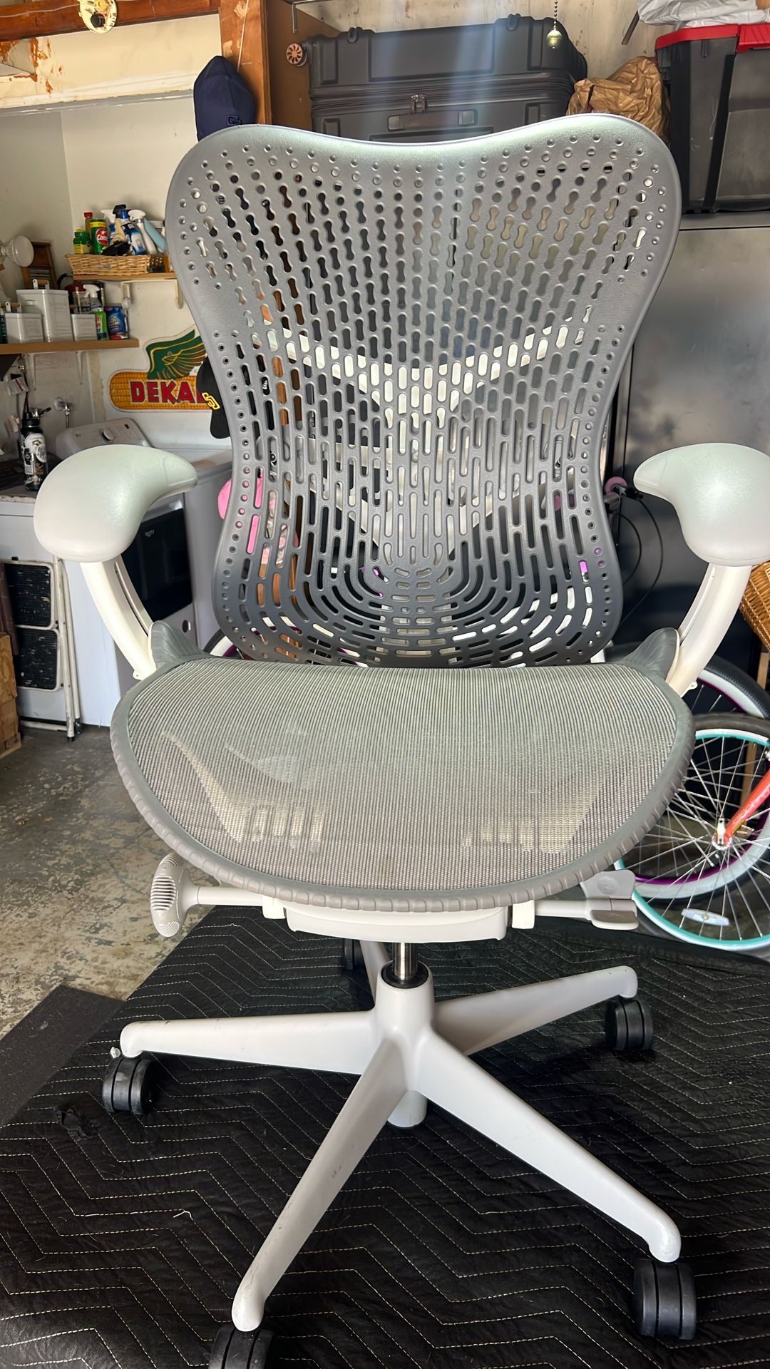 Office Chair Herman Miller( San Diego)
