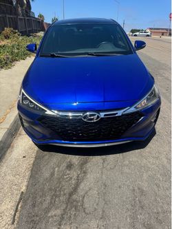 2019 Hyundai Elantra Sport