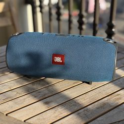JBL Xtreme Bluetooth Speaker 