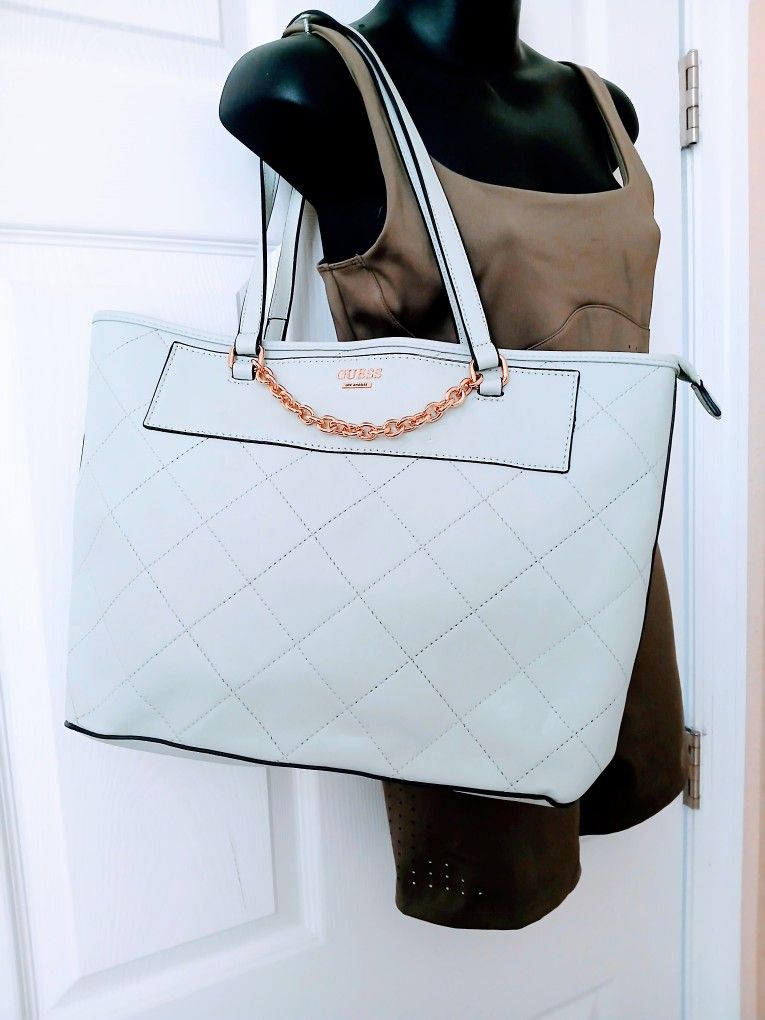 Guess XL Quilted Shoulder Bag New