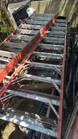 Escaleras De 12 Pies 350 Cada Una 