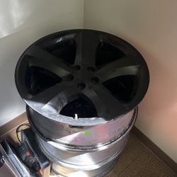 Dodge Charger rims 