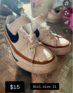 Girls nike size 11
