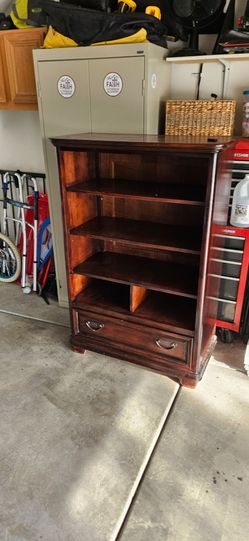 Wood shelf with bottom drawer