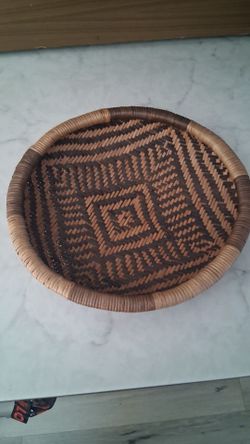 Round Woven Rattan Basket Tray