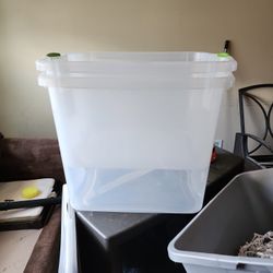 Free Stoage Totes