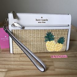 Kate Spade Wallet/wristlet 