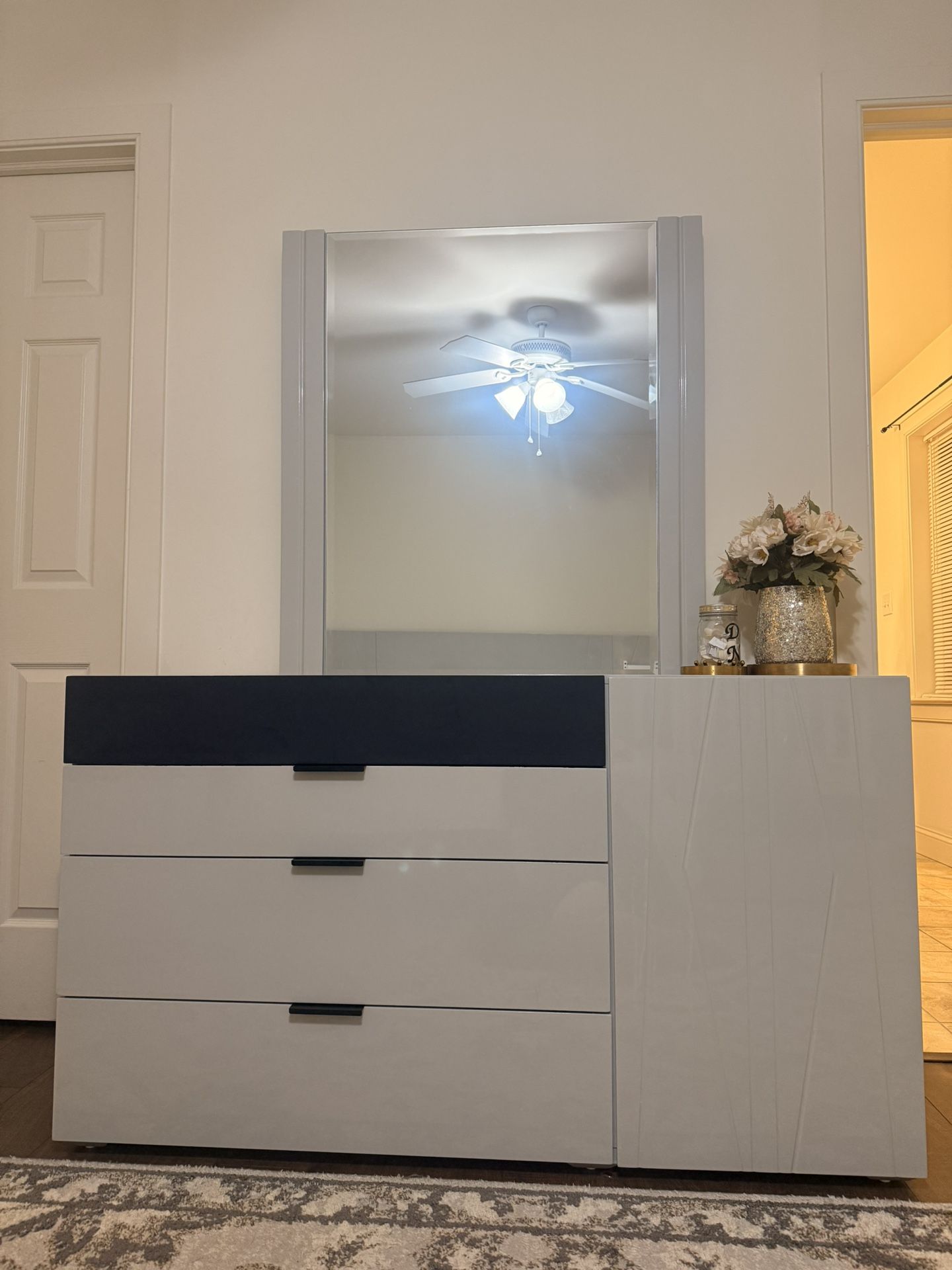 Queen Bedroom Furniture