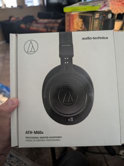 Audio-Technica ATH-M60x Professional Monitor Headphones
