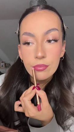 Top seller! Charlotte Tilbury💕👄”90’s PINK” 👄💕Lip Cheat lipliner