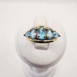 10k Gold Blue Topaz Ring