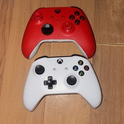 2 Broken Xbox 1 Controllers 