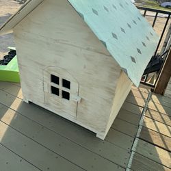 Dog house 