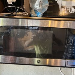 One new n one use microwave