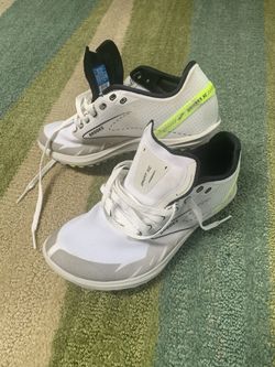 Brookes Draft XC Cross Country Spikes Size 5.5