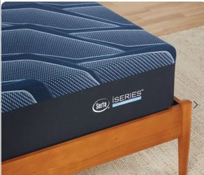 Serta I series queen