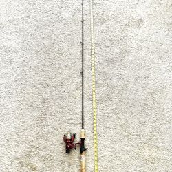 Like New Hardly Used 6ft (Strike Force) Medium Action Fishing Rod & Shakespeare ( Mantis) Spinner Fishing Reel. 