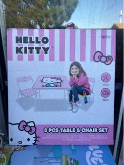 Hello Kitty 3 Pc table and chair set