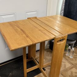 Foldable Table