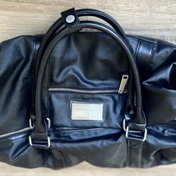 Brand New Large Travel / Gym Bag – $20