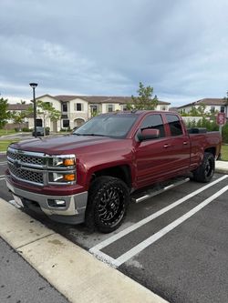 Chevrolet Silverado Crew Cab Pickup Truck