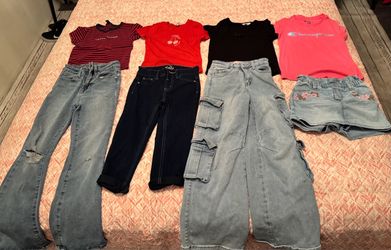 Ropa de niña size 7/8‼️ toda por $60