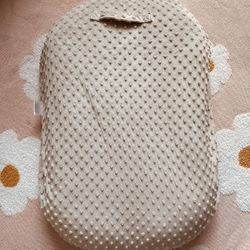 Snuggle Me Organic + 2 Covers