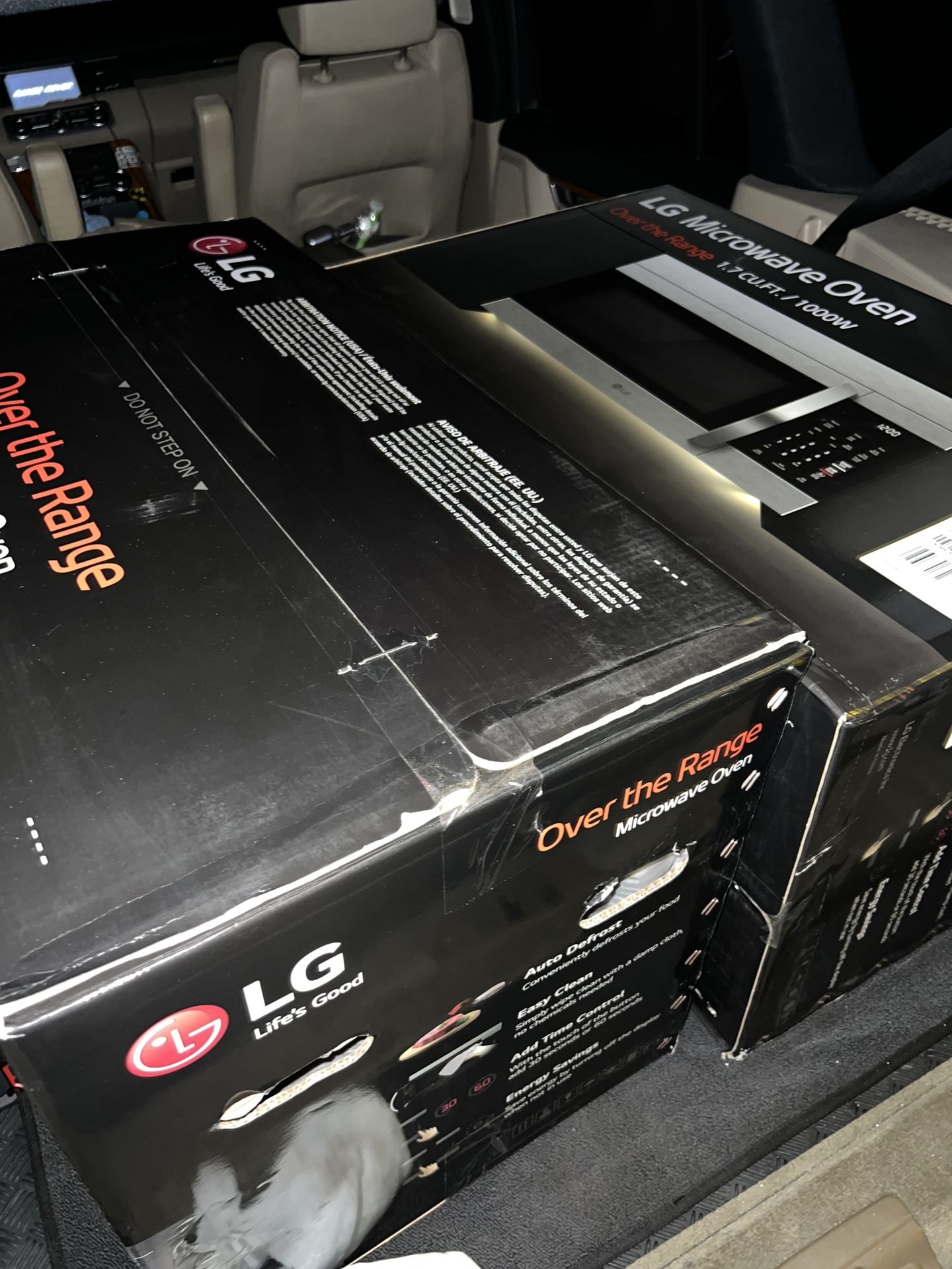 LG microwave oven