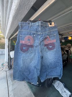 5 Pairs Of Name Brand Shorts