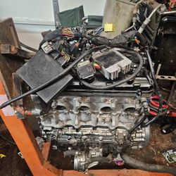 02-03  Gsxr 750 Complete Engine