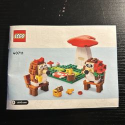 LEGO Couple Hedgehogs Having A Picnic 