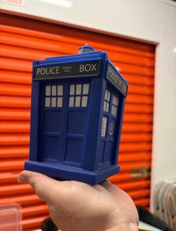 Doctor Who TARDIS: Titan Merch.