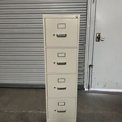4 Drawr Filing Cabinet 