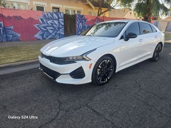 2022 KIA K5