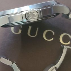 Men’s Gucci Watch 44mm