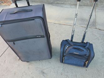 Suit Case plus new London fog carry On Glendora