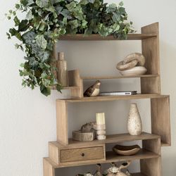 Ex Large Silk Plant. Gorgeous Quality.   $80