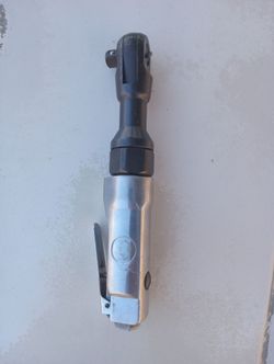 Air ratchet 1/2" drive