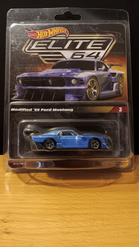 Hot Wheels Elite 64 Series Modified ’69
Sealed