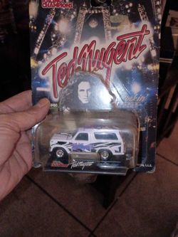 Hot Rockin Steel Die Cast Ted Nugent