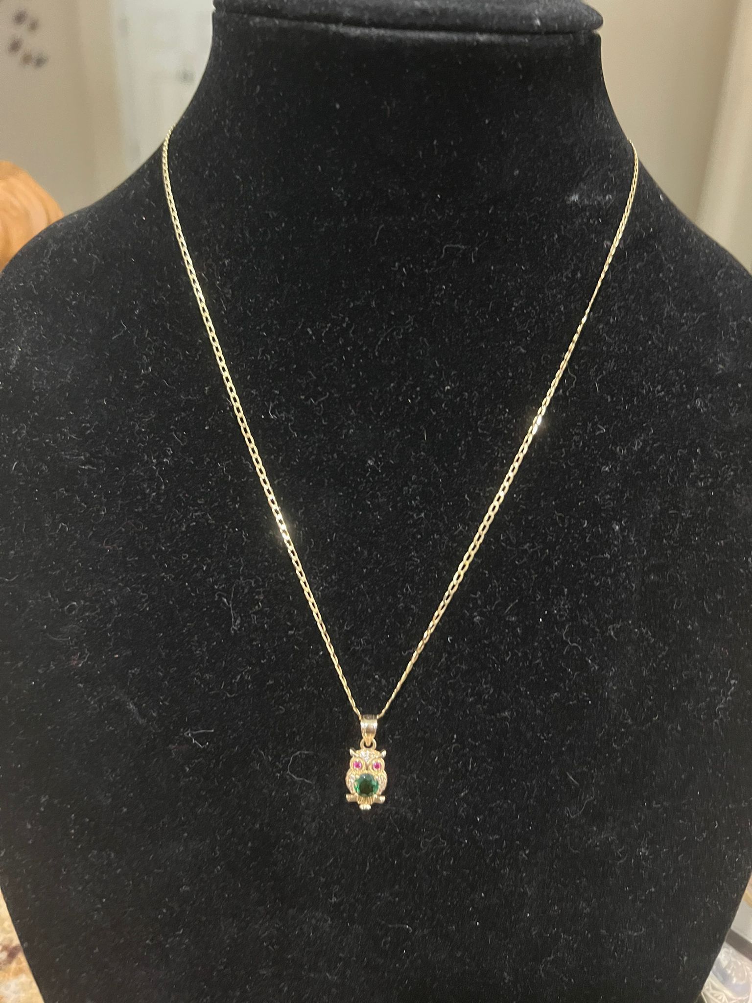 Gold Chain With Charm 