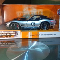   Toy-Model. 1969 Chevrolet  Corvette  Stingray  ZL1
