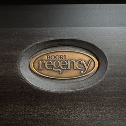 Boori Regency Crib - disassembled (hardware included)