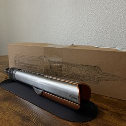 Dyson Airstrait Straightener