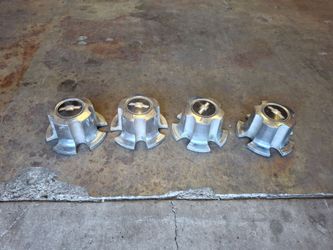 Chevy rally ralley rallye hubcaps nova camaro