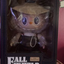 LABUBU FALL IN WILD (AUTHENTIC)
